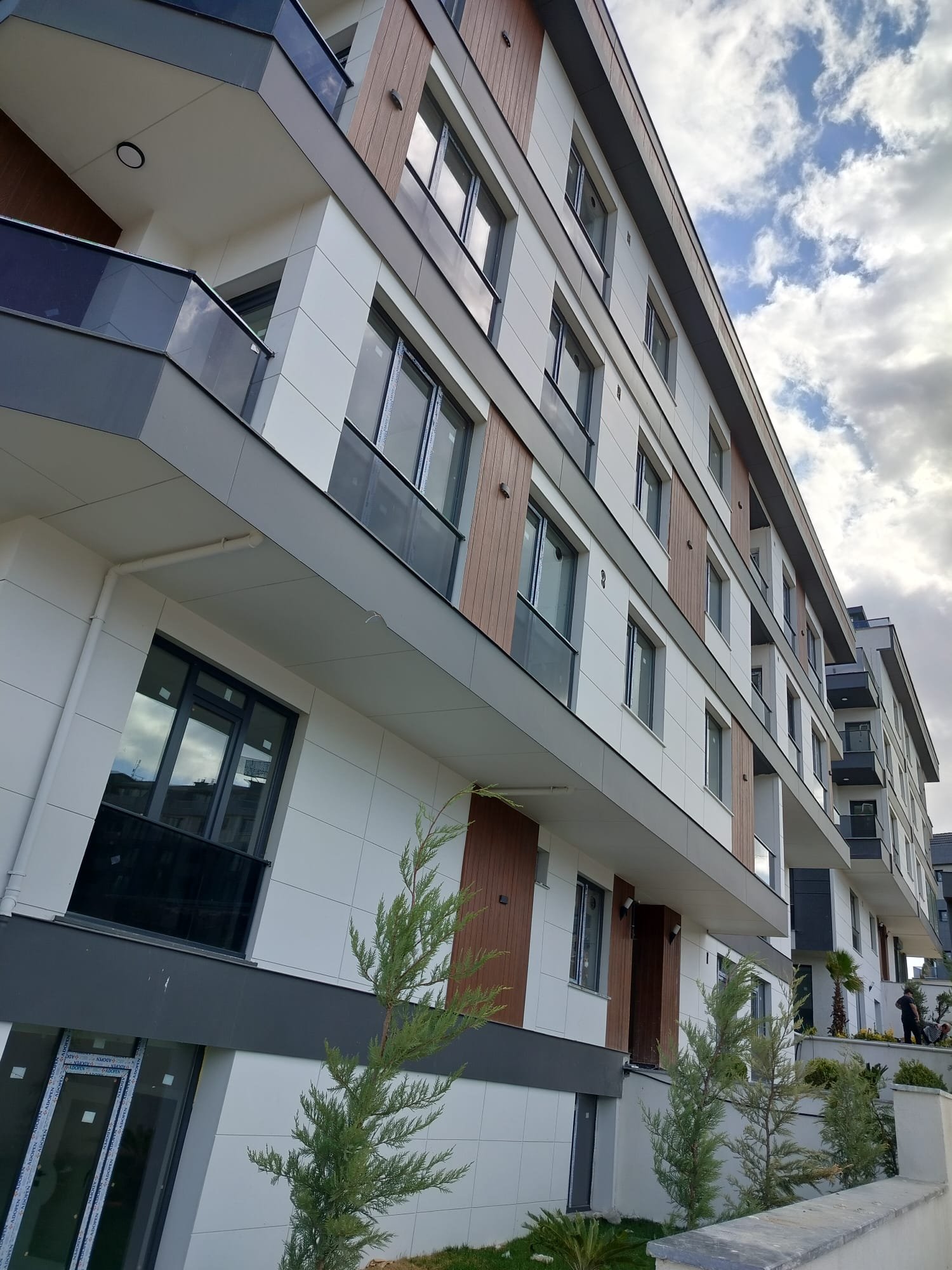 Dema Yaşam Dış Görünüm